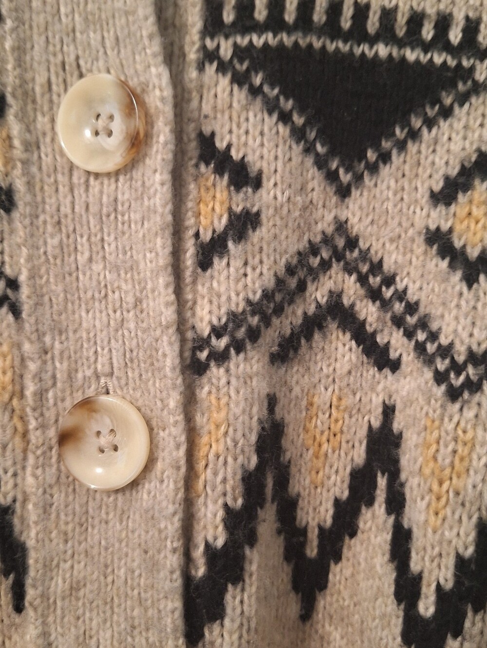 Geometric Sweater - Picture 2 of 5
